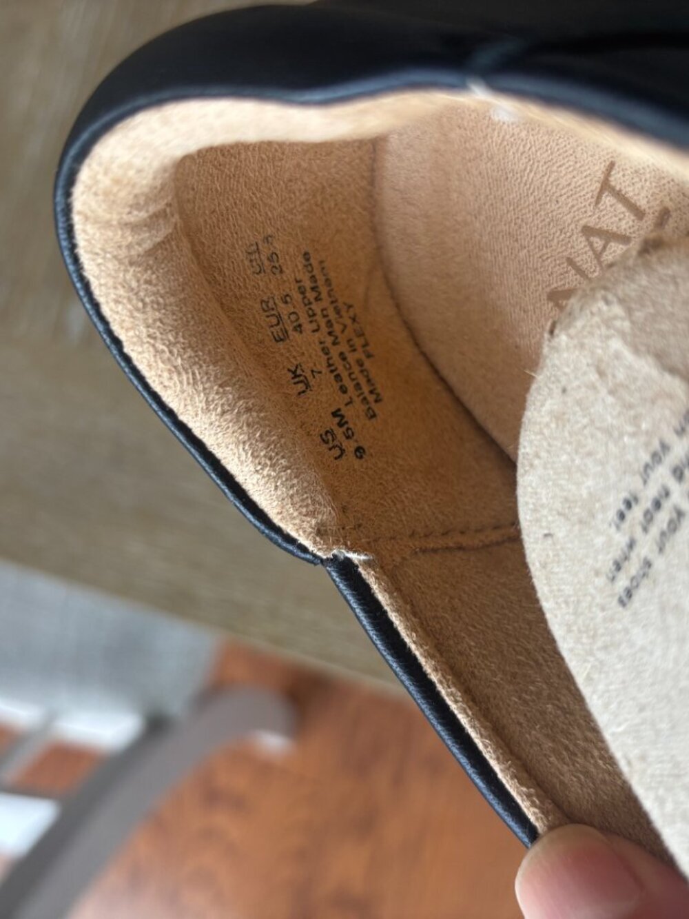 Naturalizer Aliz Black Comfort Flats Size 9.5M – Worn Once - Picture 3 of 6